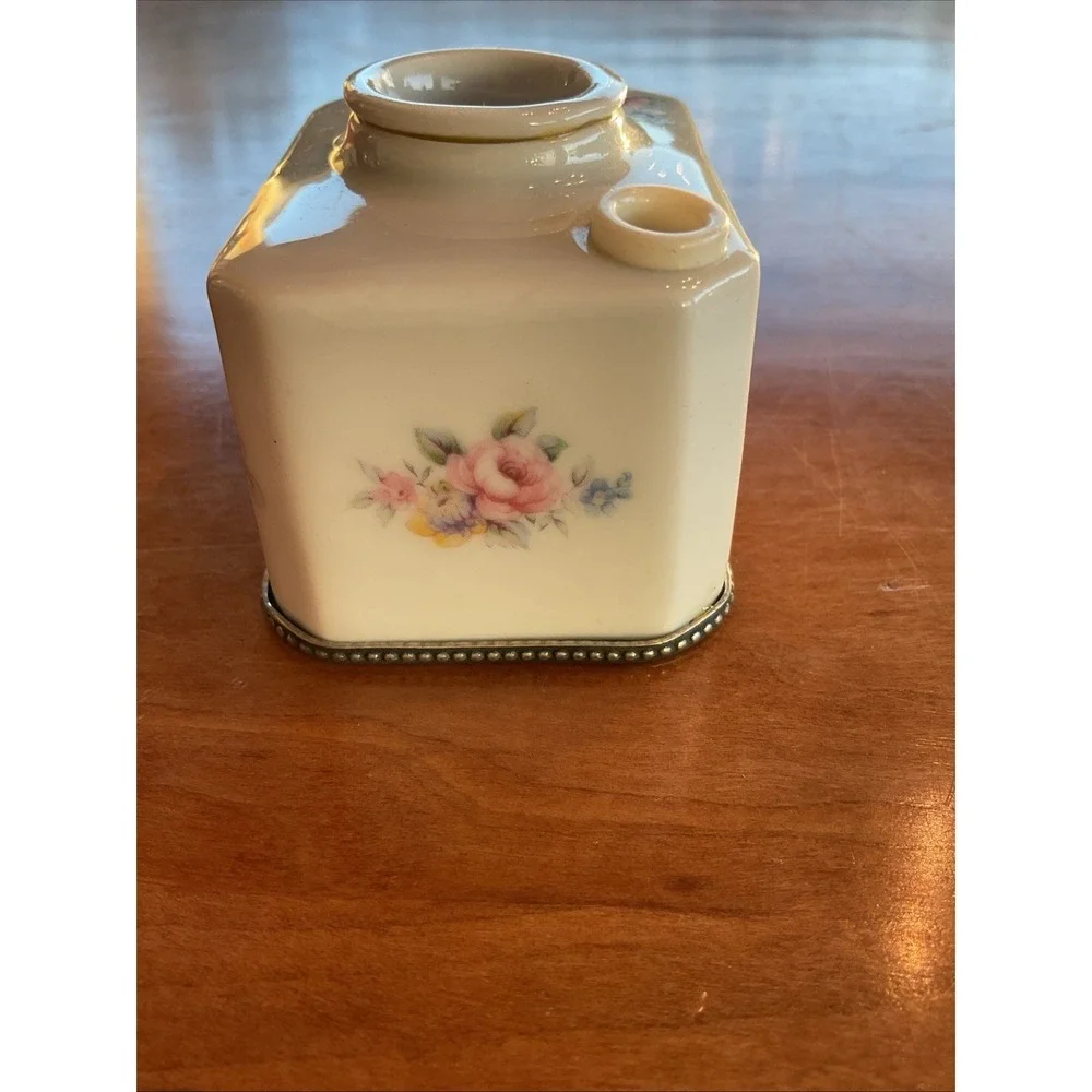 Antique Limoges Porcelain Inkwell Chanill Paris Gilt‎ Mount French Desk
